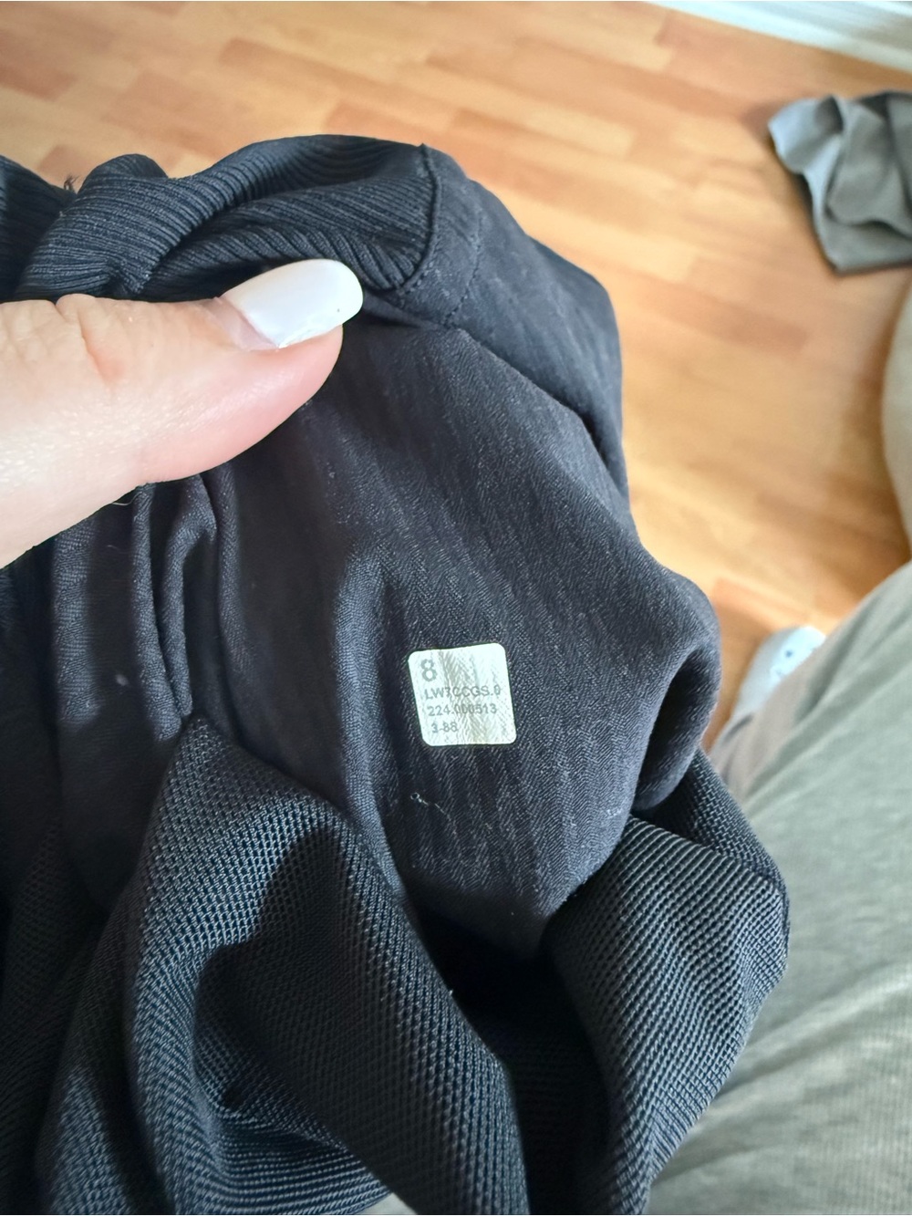 lululemon athletica studio dance shorts - Picture 6 of 6